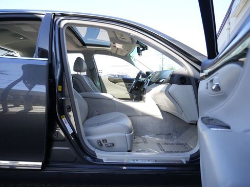 Used 2007 Lexus LS 460 RWD image 29