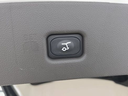 Used 2023 Lincoln Nautilus Reserve FWD image 36