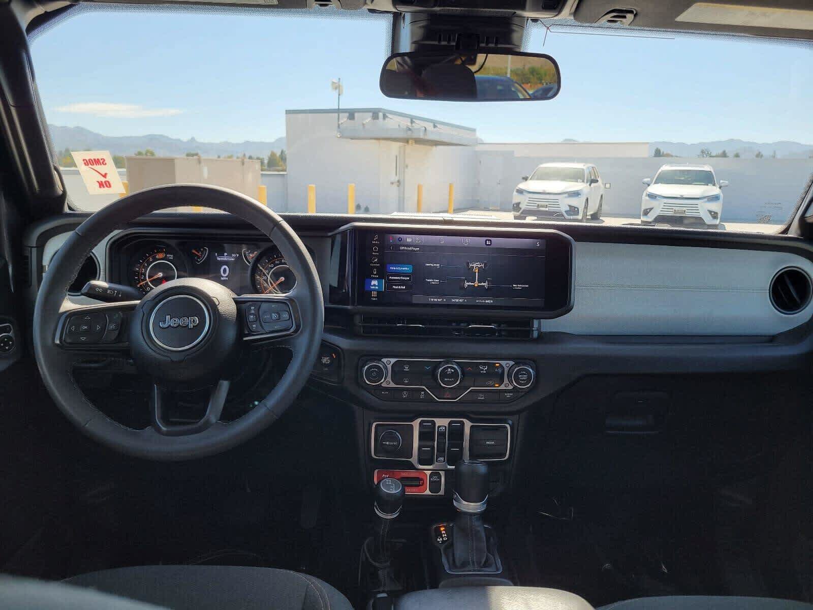 Used 2025 Jeep Wrangler Unlimited Sport AWD/4WD image 18