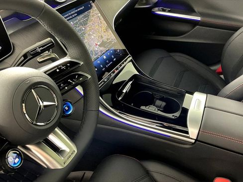 New 2026 Mercedes-Benz C 43 AMG 4MATIC Sedan image 8