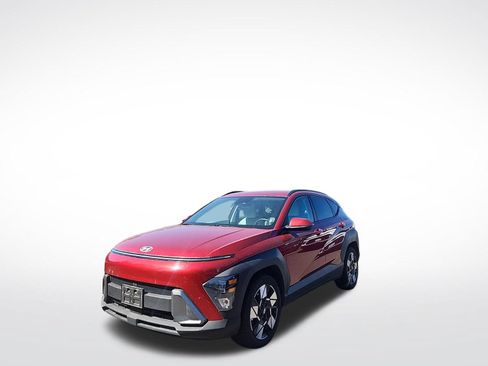 Used 2025 Hyundai Kona SEL FWD image 4