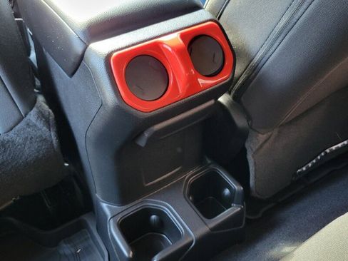 Used 2023 Jeep Wrangler Sport image 26