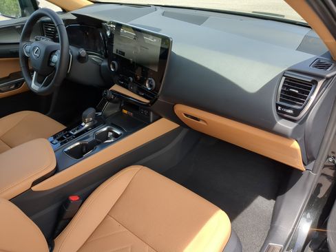 New 2026 Lexus NX 350 AWD w/ Luxury Package image 11