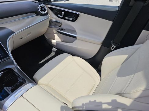 New 2025 Mercedes-Benz C 300 Sedan image 28