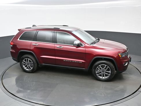 Used 2022 Jeep Grand Cherokee Limited w/ Tech Group image 39