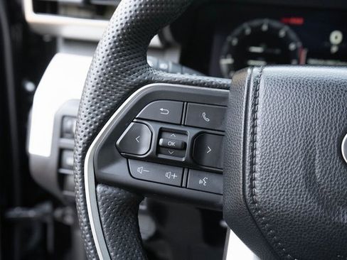 Used 2024 Toyota Tacoma TRD Off-Road image 20