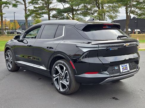 New 2026 Chevrolet Equinox EV LT w/ Convenience Package II image 11