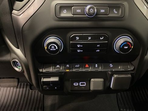 Used 2025 Chevrolet Silverado 1500 Custom Trail Boss image 24