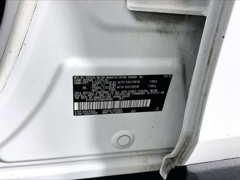 Used 2016 Toyota RAV4 Limited w/ Advanced Technology Package image 33