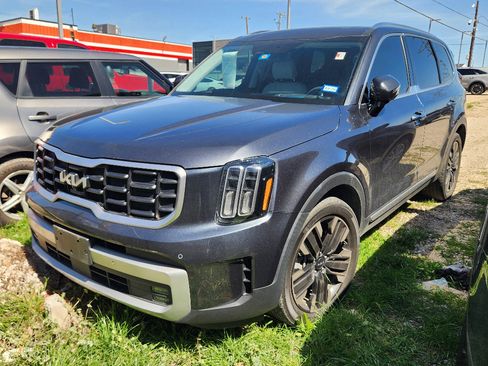 Used 2023 Kia Telluride SX Prestige image 3