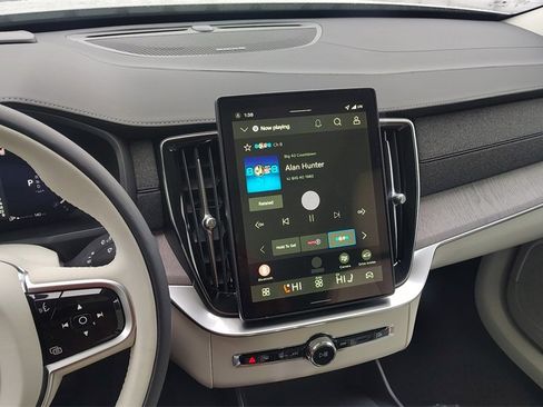 New 2026 Volvo XC90 B6 Ultra image 19