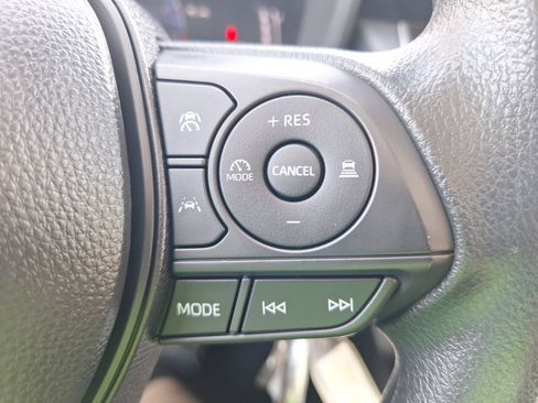 Used 2026 Toyota Corolla LE FWD image 20