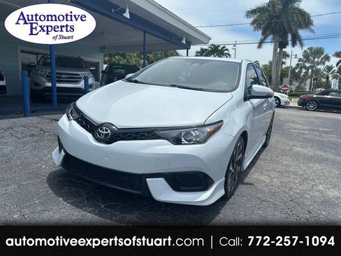 Used 2017 Toyota Corolla iM FWD image 1