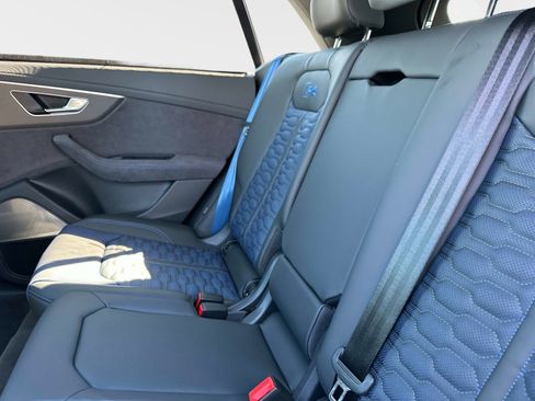 New 2026 Audi RS Q8 performance image 13