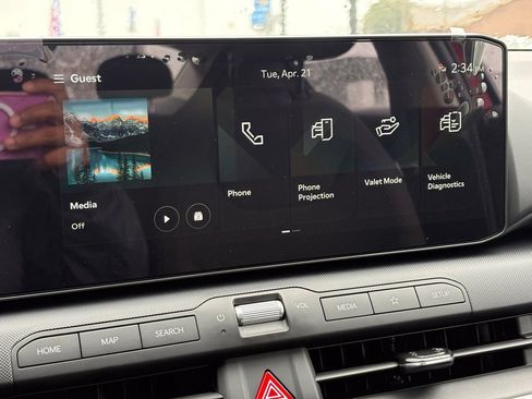 New 2026 Kia K4 FWD image 25