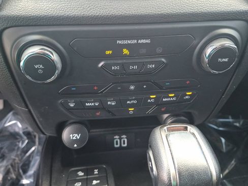 Used 2023 Ford Ranger XLT w/ Equipment Group 302A High AWD/4WD image 17