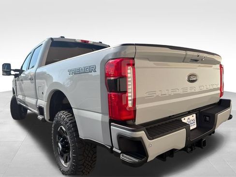 New 2026 Ford F250 Lariat AWD/4WD image 5