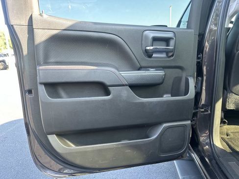 Used 2014 GMC Sierra 1500 SLT w/ All-Terrain Package AWD/4WD image 11
