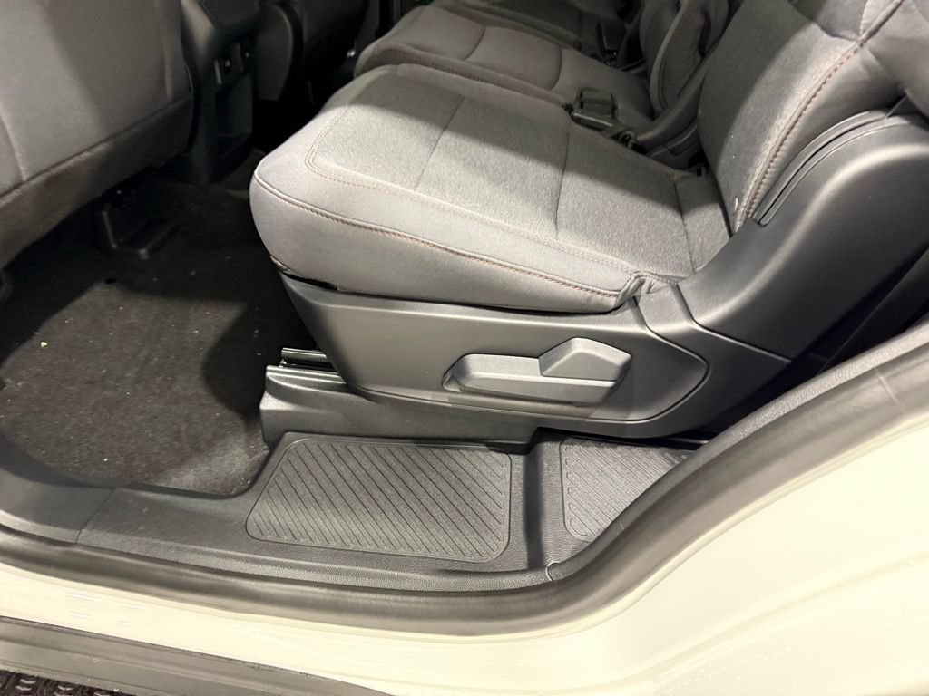 New 2026 Ford Explorer Active AWD/4WD image 17