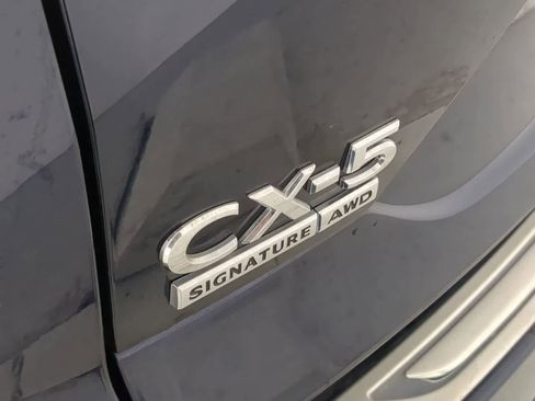 Used 2020 MAZDA CX-5 Signature image 11