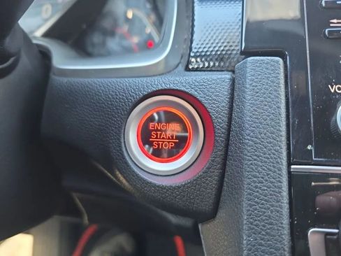 Used 2020 Honda Civic Sport image 33