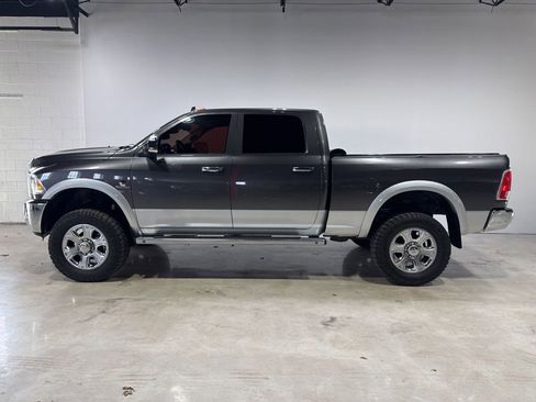 Used 2015 RAM 2500 Laramie image 4