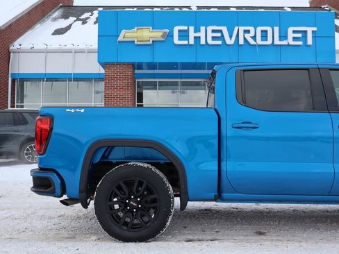 Used 2022 GMC Sierra 1500 Elevation image 36