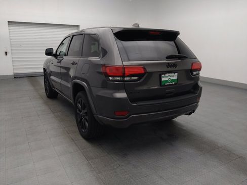 Used 2019 Jeep Grand Cherokee Altitude AWD/4WD image 5