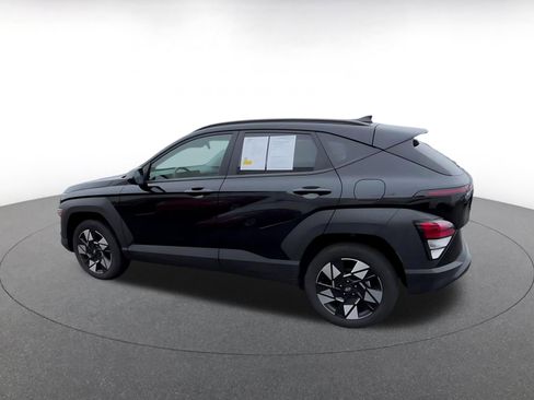 Used 2025 Hyundai Kona SEL image 10