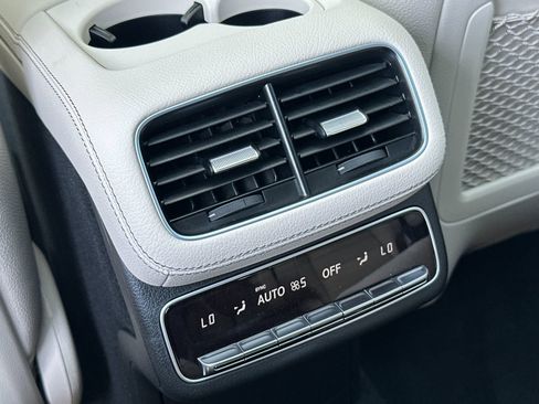 New 2026 Mercedes-Benz GLS 580 4MATIC image 13