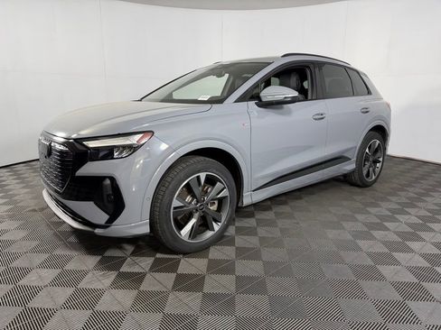 Used 2023 Audi Q4 e-tron Premium Plus w/ Premium Plus image 10