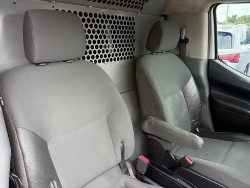 Used 2015 Nissan NV200 SV w/ Technology Package FWD image 15