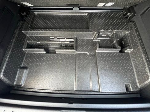 Certified 2023 Mercedes-Benz EQB 300 4MATIC image 42