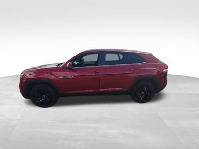 Used 2023 Volkswagen Atlas Cross Sport SE w/ Black Wheel Package