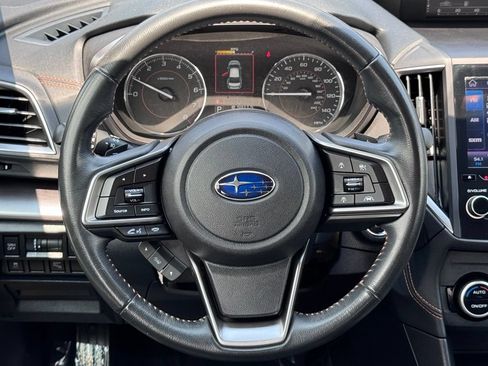 Used 2019 Subaru Crosstrek 2.0i Limited w/ Moonroof Package w/Navigation AWD/4WD image 9