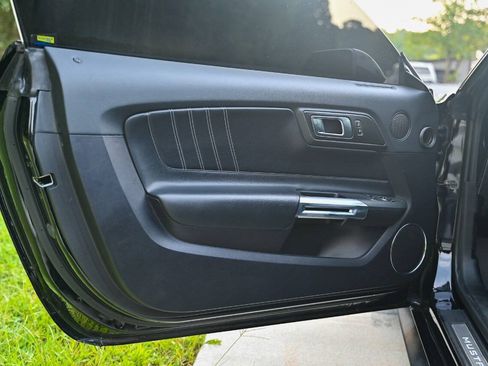 Used 2019 Ford Mustang GT Premium w/ GT Performance Package RWD image 67
