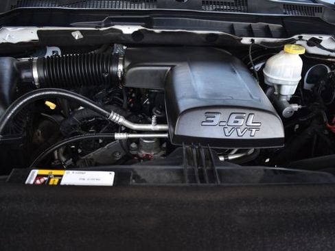 Used 2019 RAM 1500 Classic Tradesman RWD image 18