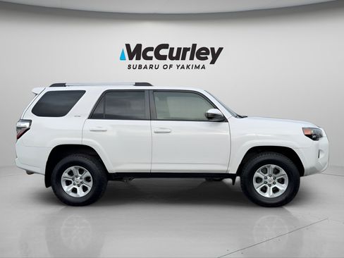 Used 2019 Toyota 4Runner SR5 image 10