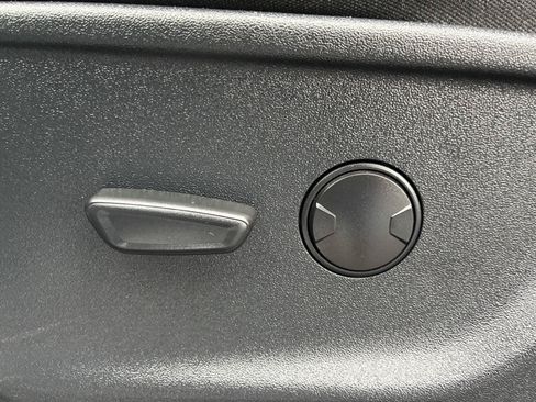 Used 2024 Ford F150 XLT AWD/4WD image 17