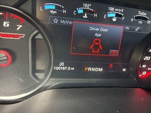 Used 2017 Ford F150 Lariat image 15