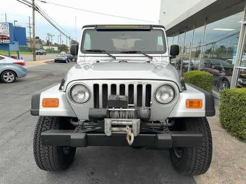 Used 2005 Jeep Wrangler Rubicon AWD/4WD image 27