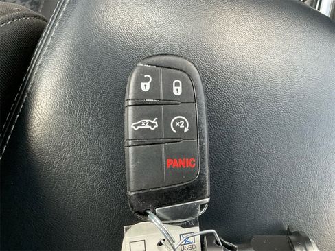 Certified 2023 Dodge Charger SXT image 34