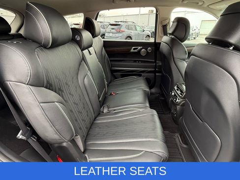 Used 2024 Genesis GV80 3.5T w/ Advanced Package image 21