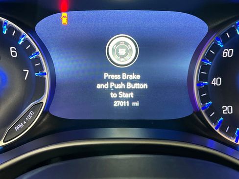 Certified 2026 Chrysler Pacifica Select FWD image 14