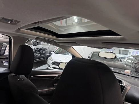 Used 2017 Honda Fit EX image 19