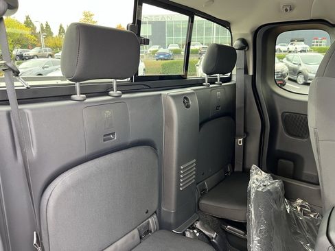 New 2026 Nissan Frontier S image 26