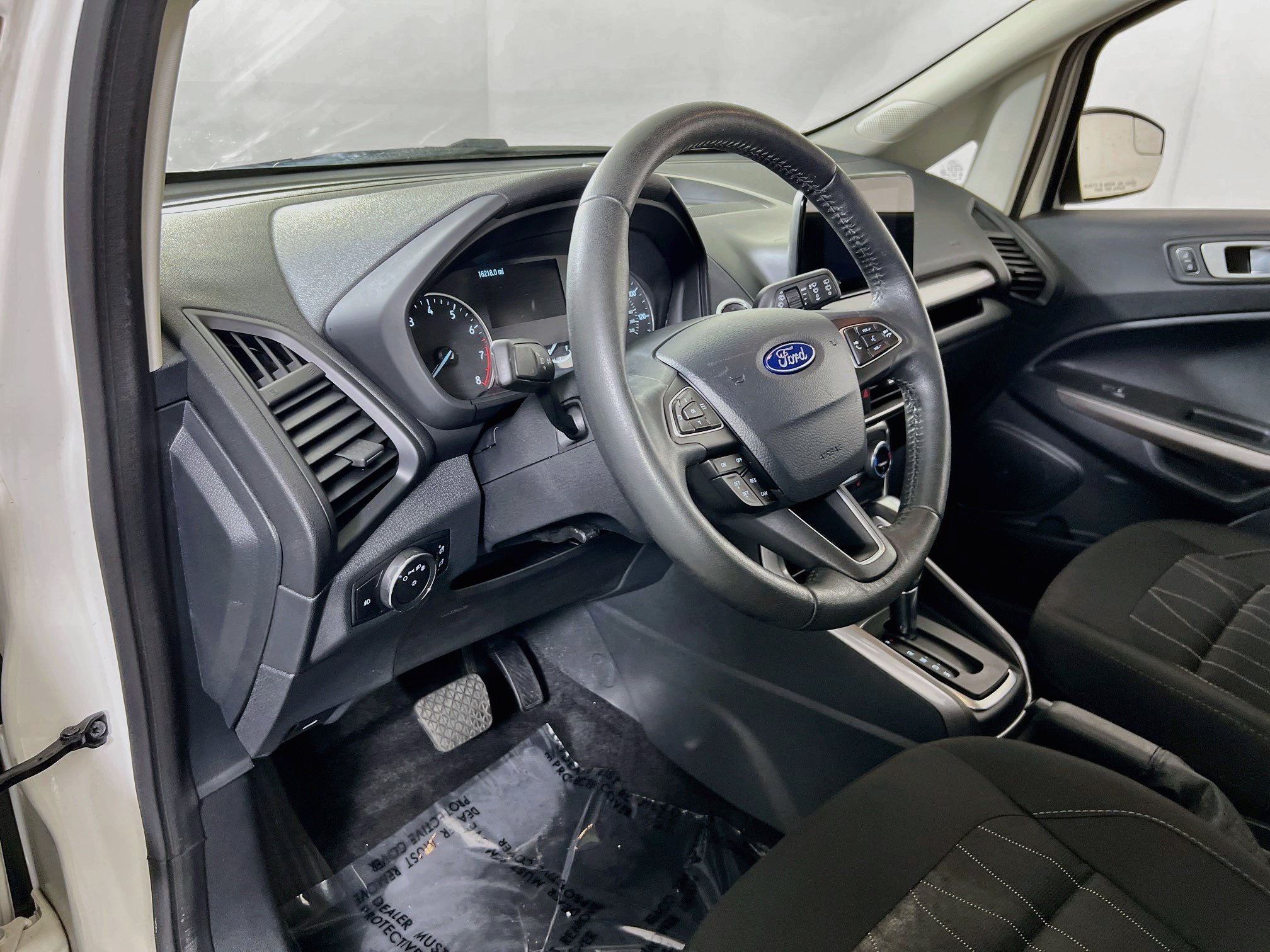 Used 2018 Ford EcoSport SE FWD image 9