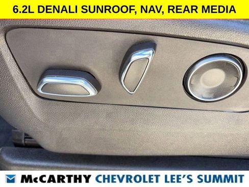 Used 2021 GMC Yukon Denali w/ Denali Premium Package image 57