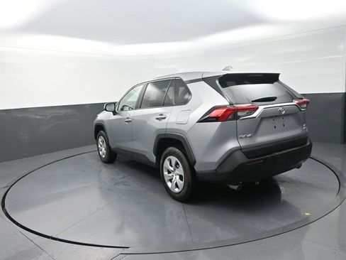 Used 2025 Toyota RAV4 LE AWD/4WD image 45