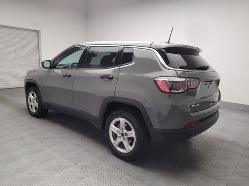 Used 2023 Jeep Compass Sport AWD/4WD image 3